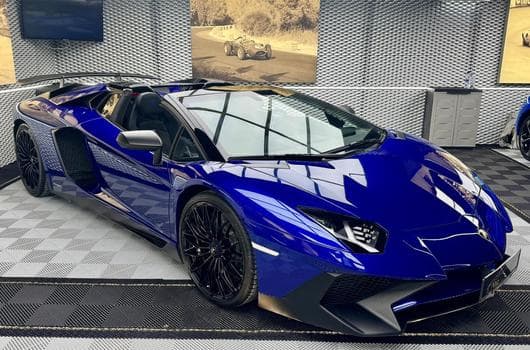 Lamborghini Aventador SV Roadster 1 of 500 AD Personam Blu Sideris (2016) - Photo 9