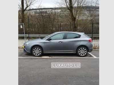 Alfa-Romeo Giulietta 1.4 Multiair (2019) - Foto 2