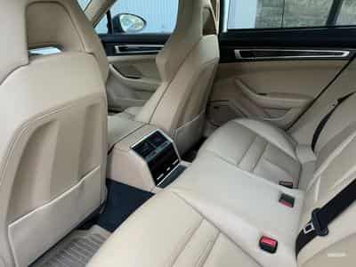 Porsche Panamera 2.9 E-Hybrid 4 PDK (2018) - Photo 9