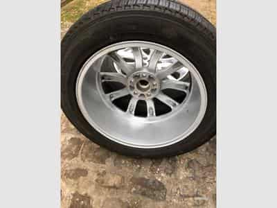 Felgen und Reifen – 20" - Foto 2