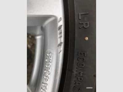 Felgen und Reifen – 20" - Foto 7