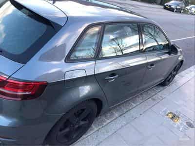 Audi A3 Sportback 1.0 TFSi S-Tronic (2019) - Photo 1