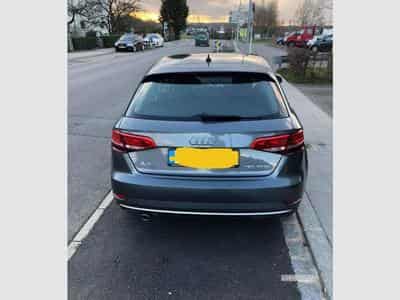 Audi A3 Sportback 1.0 TFSi S-Tronic (2019) - Photo 2