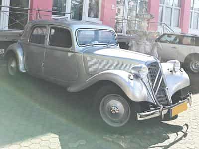 Citroën Traction 11 B (1970) - Photo 1