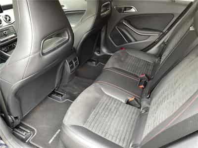 Mercedes CLA 180 180i 122 CV SHOOTING BRAKE AMG GPS CLA (2016) - Photo 12