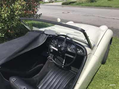 Triumph TR3 2.0 RHD (1970) - Photo 3