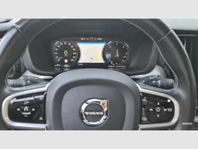 Volvo XC60 2.0 D4 190 R-Design Geartronic (2019) - Photo 5