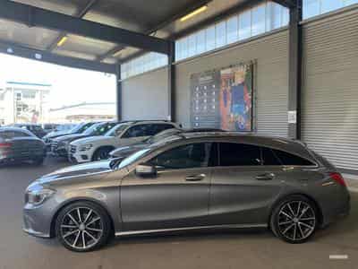 Mercedes CLA 220 Shooting Brake 220 Cdi Urban 7G-DCT (2015) - Foto 10