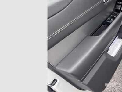 Land-Rover Range Rover Velar 3.0 D 300 HSE R-Dynamic Auto. (2017) - Foto 5