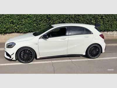 Mercedes A 45 AMG 45 AMG 4Matic 7G-DCT (2016) - Foto 1