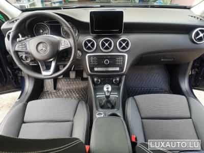Mercedes A 180 180 (2018) - Foto 4