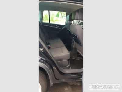 VW Tiguan 2.0 Tdi 177 R-Line 4Motion DSG (2015) - Photo 14