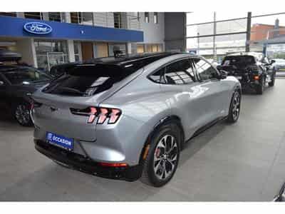 Ford Mustang Mach-E AWD 99kWh Extended Range 351CV/258kW - A1 (2021) - Foto 8