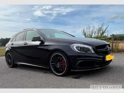 Mercedes A 45 AMG 45 AMG 4Matic 7G-DCT (2014) - Foto 1