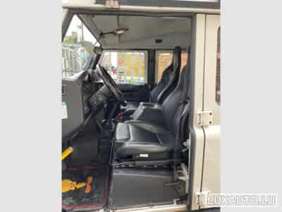 Land-Rover Defender (2010) - Foto 3