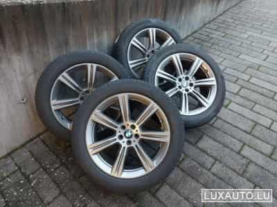 Felgen und Reifen - Foto 1