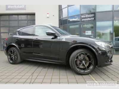 Alfa-Romeo Stelvio Quadrifoglio (2018) - Photo 2