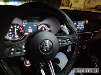 Alfa-Romeo Stelvio Quadrifoglio (2018) - Photo 5