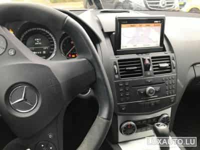 Mercedes C 63 AMG (2009) - Foto 3