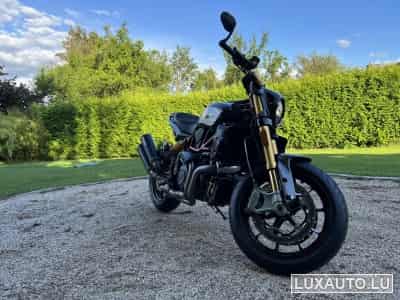 Indian FTR FTR 1200 Carbon R (2022) - Foto 6