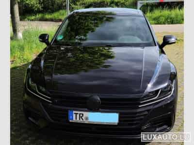 VW Arteon R-Line (2017) - Photo 1