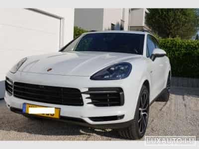 Porsche Cayenne e-Hybrid (2019) - Photo 1