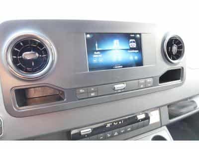 Mercedes Sprinter 315 Kasten L2 FWD (2023) - Foto 5