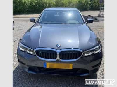 BMW 320 (2019) - Photo 1