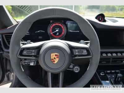Porsche 911 992 GTS (2022) - Photo 13
