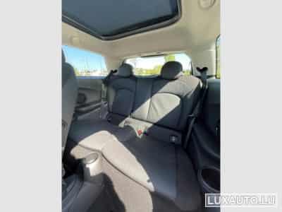 Mini Cooper SE (2021) - Photo 13