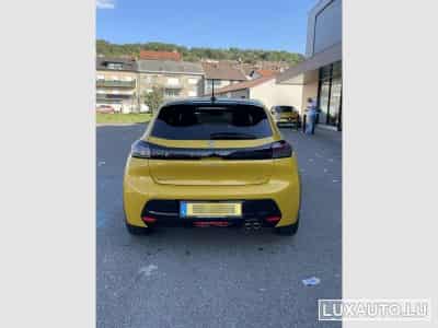 Peugeot 208 GT (2022) - Photo 1