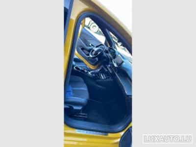 Peugeot 208 GT (2022) - Photo 5