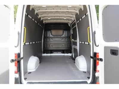 VW Crafter 35 Fourgon (2023) - Photo 5