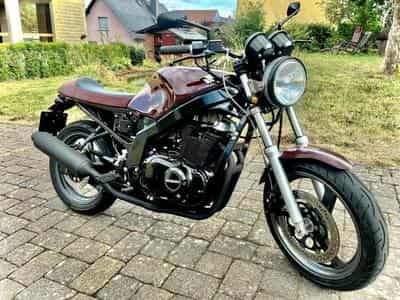Suzuki GSE (1992) - Photo 1