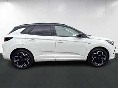 Opel Grandland X Ultimate (2022) - Foto 8