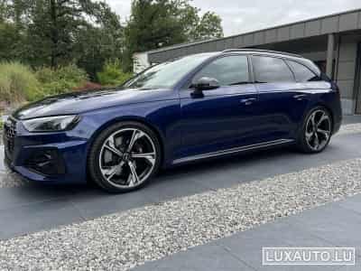Audi RS4 (2022) - Photo 2