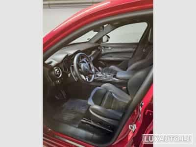 Alfa-Romeo Stelvio Estrema (2022) - Photo 6