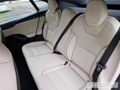 Tesla Model S Plaid (2023) - Foto 6