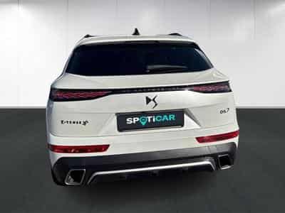 DS Automobiles DS7 E-Tense 300 Performance Line + (2023) - Foto 5