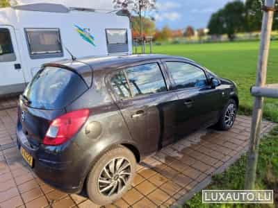 Opel Corsa D (2014) - Photo 4