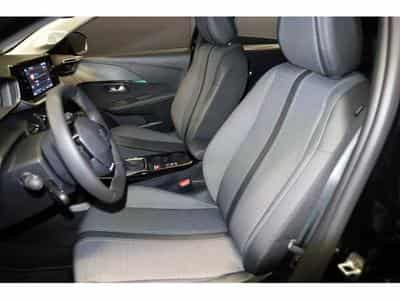 Peugeot 208 II Allure Pack (2023) - Photo 10