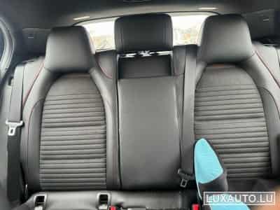 Mercedes GLA 180 Sporty Utilitiy AMG LINE (2019) - Foto 11