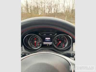 Mercedes GLA 180 Sporty Utilitiy AMG LINE (2019) - Foto 7