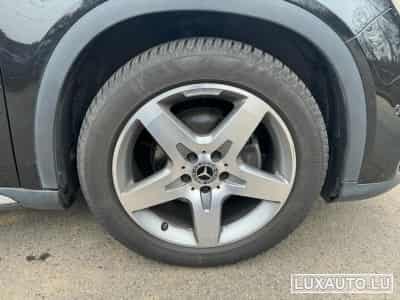 Mercedes GLA 180 Sporty Utilitiy AMG LINE (2019) - Foto 8