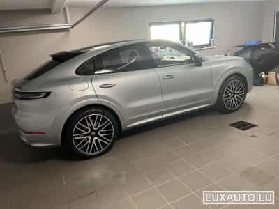 Porsche Cayenne Coupé hybride (2023) - Foto 3