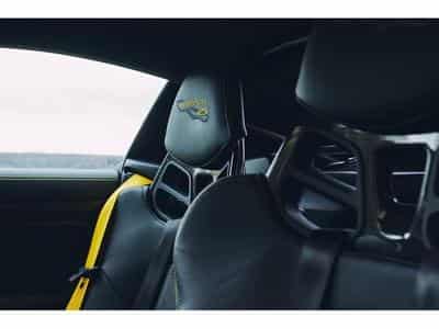 Porsche Cayman GT4 RS Weissach (2023) - Photo 7