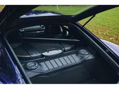 Porsche Cayman GT4 RS Weissach (2023) - Photo 8