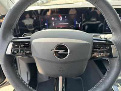 Opel Astra L Elegance (2022) - Foto 13