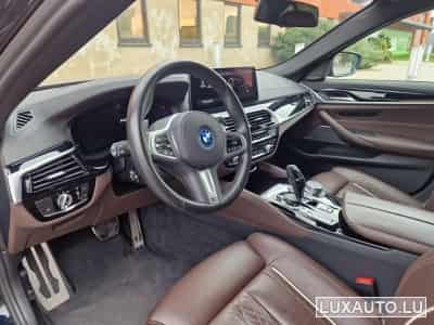 BMW 530 Sports M package (2022) - Photo 8