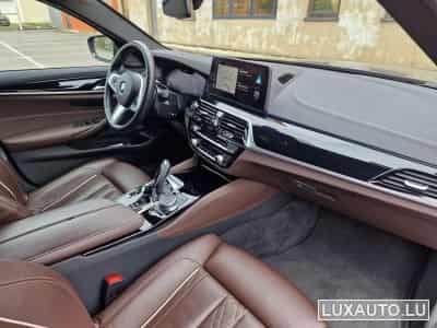 BMW 530 Sports M package (2022) - Photo 9